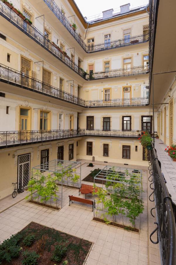 H29 Vivien Apartman Apartment Будапеща Екстериор снимка